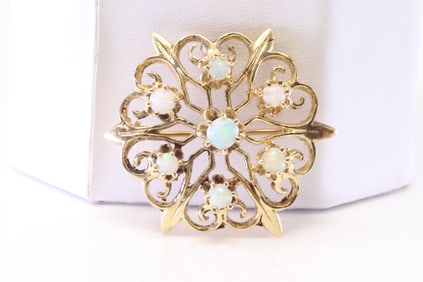 Opal Pin / Pendant 14Kt.