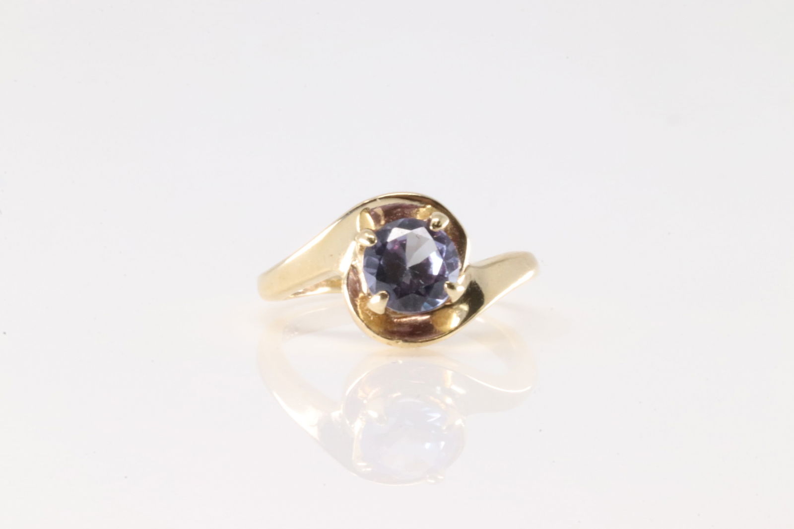 Amethyst Ring 10Kt. (1 of 4)