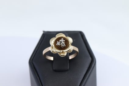 14KT Ladies Flower Design Diamond Earrings