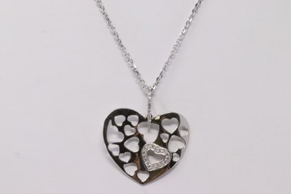 14Kt Heart Design Diamond Pendant