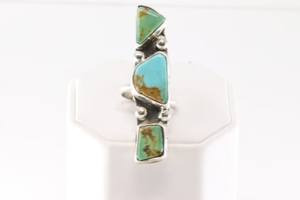 Native America Zuni Sterling Silver Turquoise Ring 3 stone By Jude Candelaria.