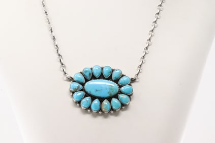 Native America Navajo Sterling Silver Kingman Turquoise Necklace By P.Johnson.
