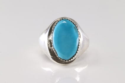 Native America Navajo Sterling Silver Turquoise Ring By G & L. Leekity.