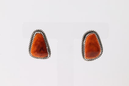 Native America Navajo Sterling Silver Spiny Oyster Post Earring's By Theresa Smith.
