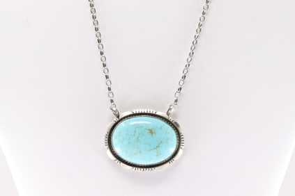 Native America Navajo Sterling Silver Kingman Turquoise Necklace By Alfred Martinez.