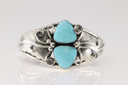 Native America Navajo Sterling Silver Turquoise Bracelet Leaf Cuff.