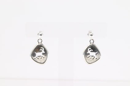 Native America Navajo Sterling Silver Post / Dangling Earring's.