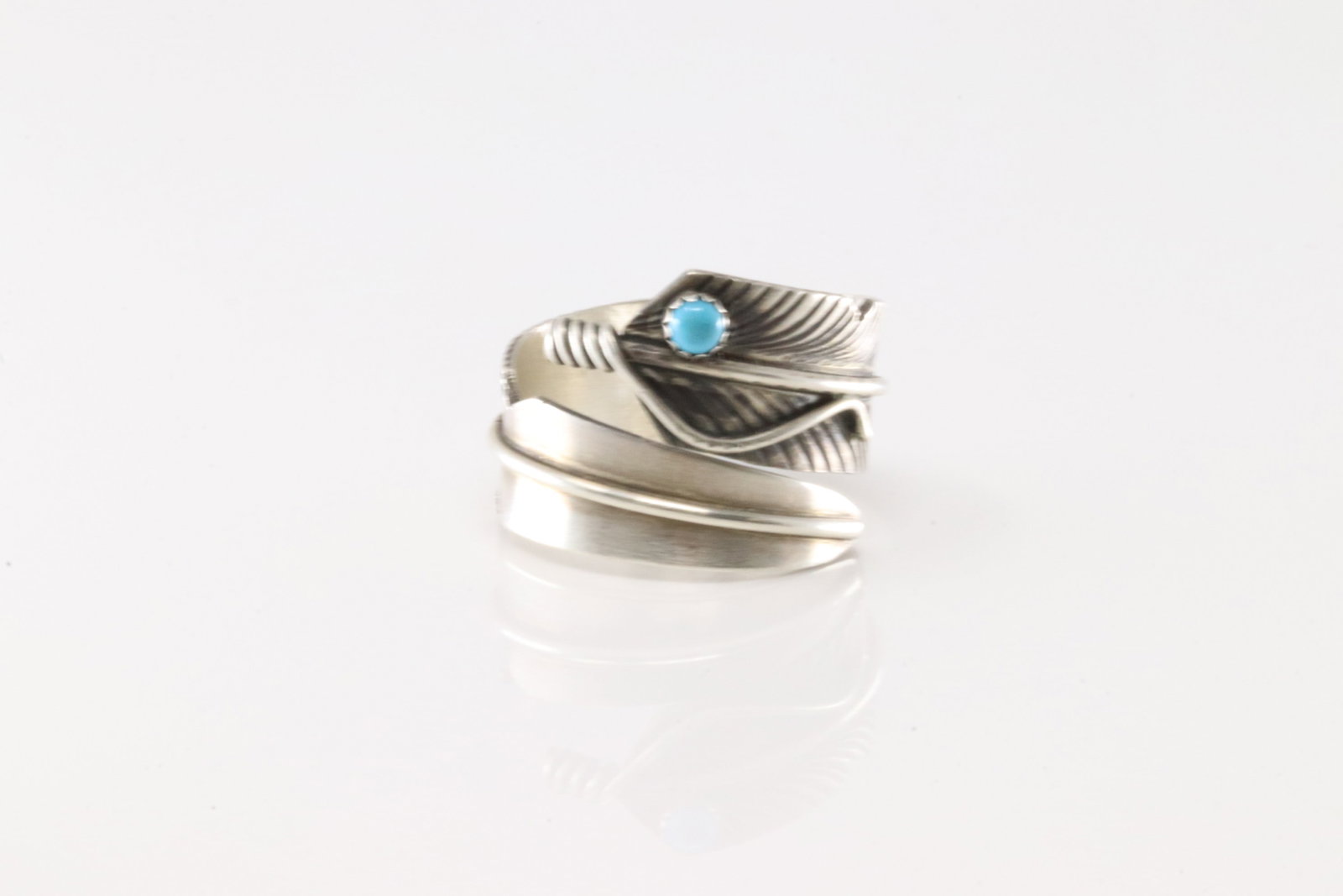 Native America Navajo Sterling Silver Turquoise Feather Ring By C.C.: This is a Native America Navajo Sterling Silver Turquoise Feather Ring By C.C. Ring size: 7.75.