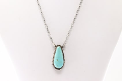Native America Navajo Sterling Silver Kingman Turquoise Necklace By Clifton Davis.