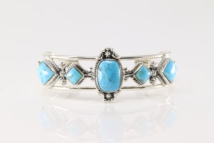Native America Navajo Sterling Silver Turquoise Bracelet Cuff By Mike Smith.