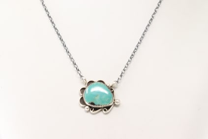 Native America Navajo Sterling Silver Kingamn Turquoise Necklace By Juanita Mcdonald.