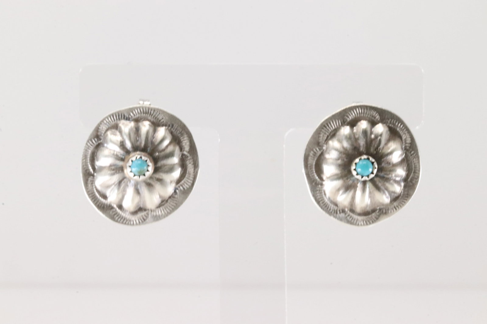 Native America Navajo Sterling Silver Turquoise Conch Post Earring's By Joan Ryan Begay.: This is a Native America Navajo Sterling Silver Turquoise Conch Post Earring's By Joan Ryan Begay.
