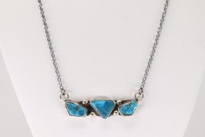 Native America Zuni Sterling Silver Kingman Turquoise Necklace By Jude Candelaria.
