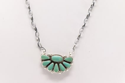 Native America Navajo Sterling Silver Kingman Turquoise Necklace By Alicia Wilson.