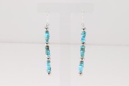 Native America Navajo Sterling Silver Turquoise & Beaded Dangling Earring.