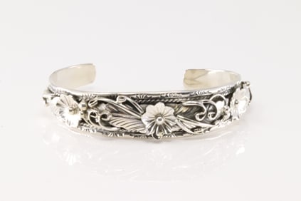 Native America Navajo Sterling Silver Floral Bracelet Cuff By Bessie Joe.