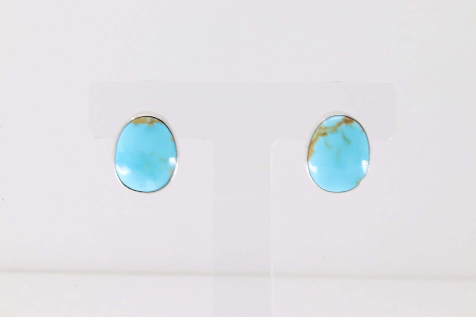 Native American Navajo Sterling Silver Kingman Turquoise Post Earring's By J.D.: This is a Native American Navajo Sterling Silver Kingman Turquoise Post Earring's By J.D.