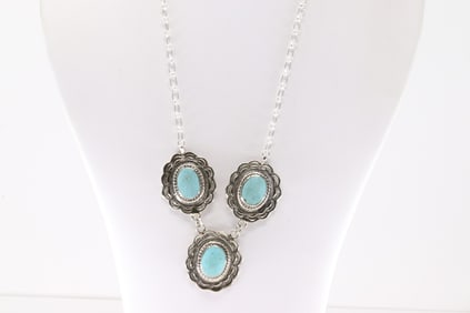 Native America Navajo Sterling Silver Turquoise Necklace By Gwendolyn Burnside.