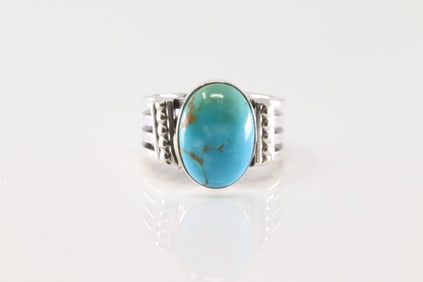 Native America Navajo Sterling Silver Turquoise Ring By Thomas Yazzie.
