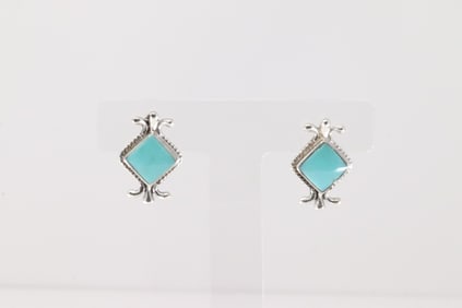 Native America Navajo Sterling Silver Turquoise Post Earring's By Louise Joe.