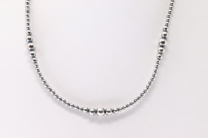 Native America Navajo Sterling Silver Pearl Beaded Necklace.