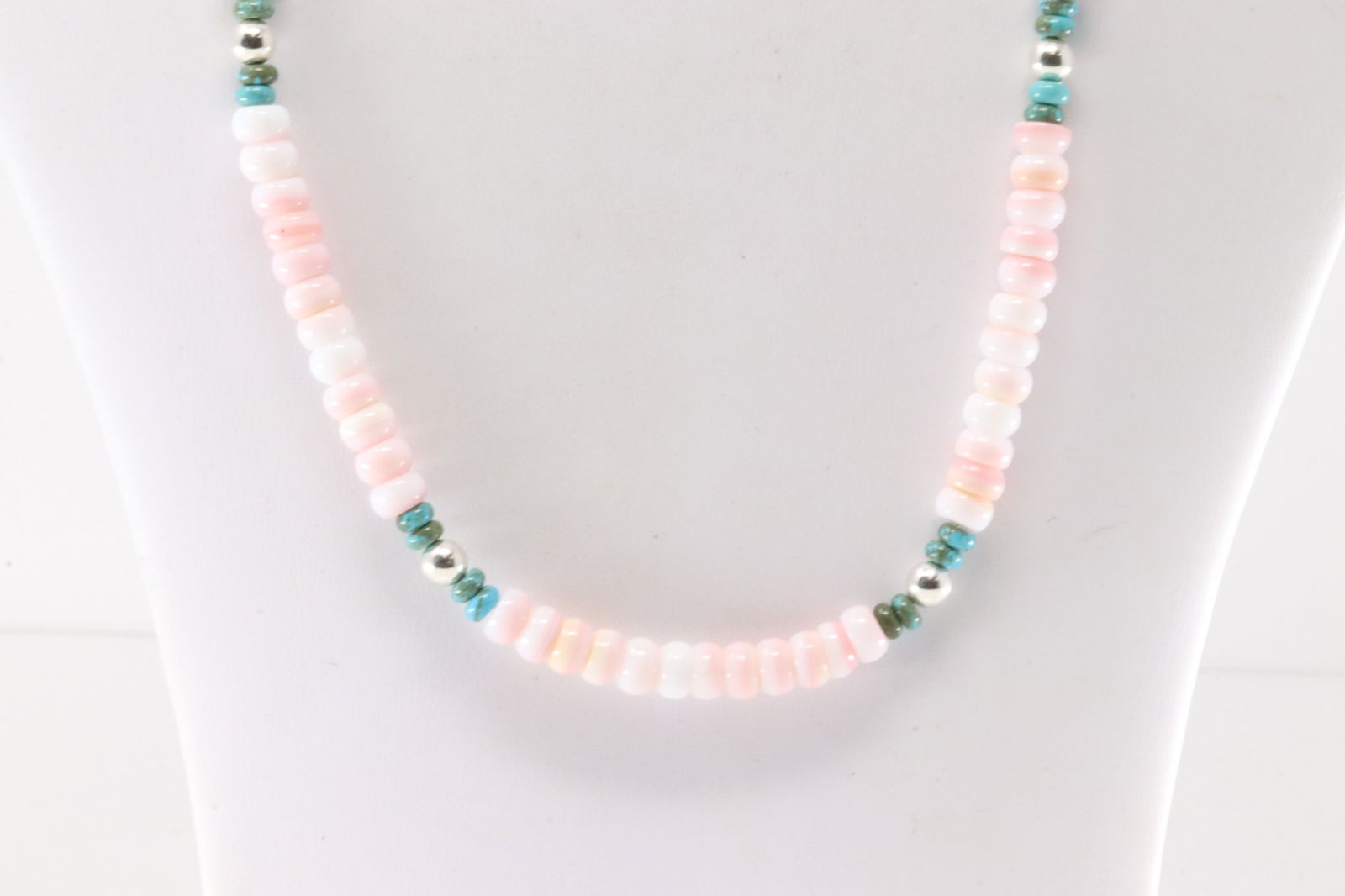 Native America Navajo Sterling Silver Pink Conch Shell & Turquoise Necklace. (1 of 4)