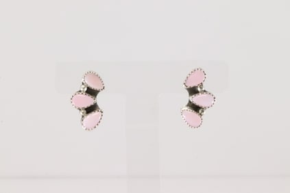 Native America Navajo Sterling Silver Pink Conch Shell Post Earring's By Maxine Ramirez.