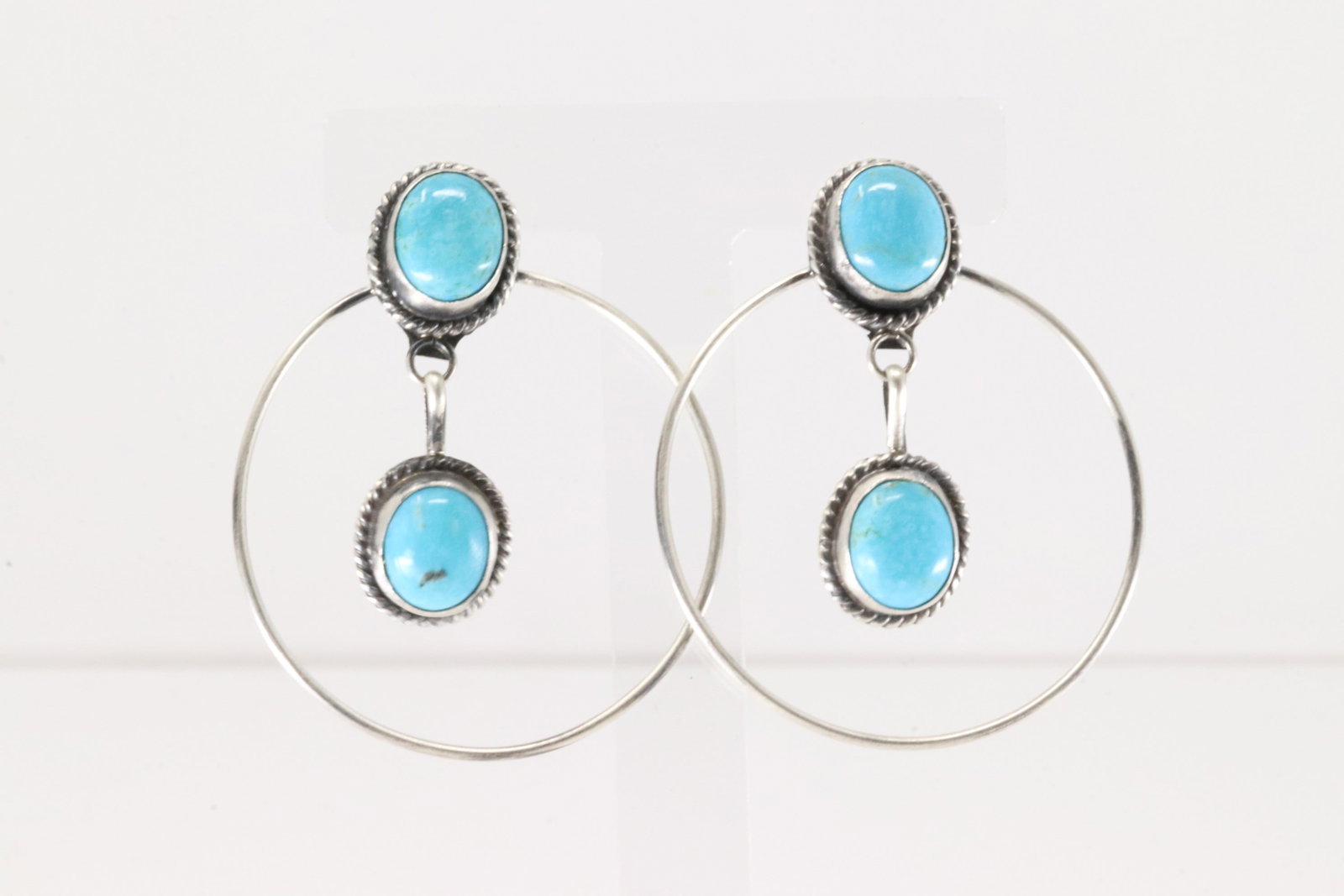 Native America Navajo Sterling Silver Kingman Turquoise Hoop Earring's By Judith Dixon.: This is a Native America Navajo Sterling Silver Kingman Turquoise Hoop Earring's By Judith Dixon.