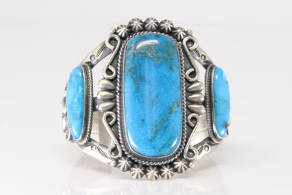 Native America Navajo Sterling Silver Kingman Turquoise Bracelet Cuff By Raymond Delgarito.