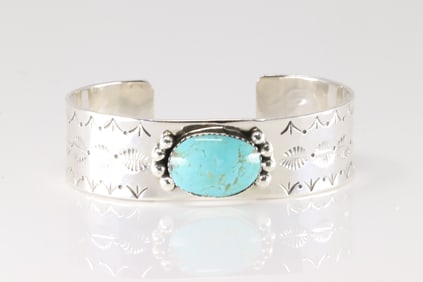 Native America Navajo Sterling Silver Turquoise Bracelet Cuff By Daniel Dakai.