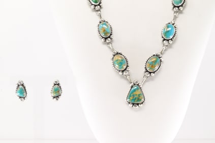 Native America Navajo Sterling Silver Kingman Turquoise Necklace & Earring's Set By Augustine Largo.
