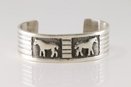 Native America Navajo Sterling Silver Solid Horses Bracelet Cuff By Emerson Kinsel.