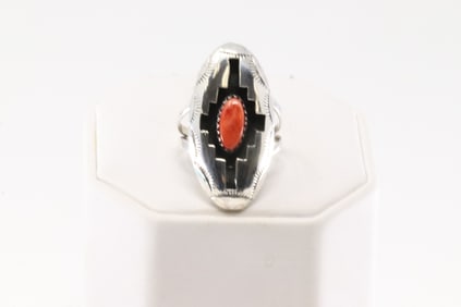 Native American Navajo Sterling Silver Spiny Oyster Ring By Felix Perry.