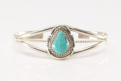 Native America Navajo Sterling Silver Kingman Turquoise Bracelet Cuff David Skeets.