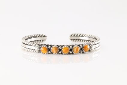 Native America Navajo Sterling Silver Spiny Oyster Bracelet Cuff By R.King.