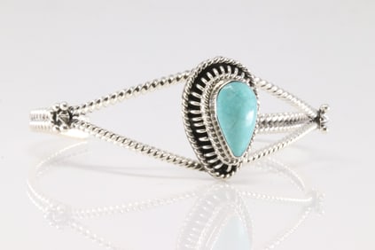 Native America Navajo Sterling Silver Turquoise Bracelet Cuff By Sadie Jim.