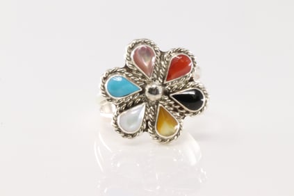 Native America Zuni Sterling Silver Multi-Color Stone Flower Ring By G.D.