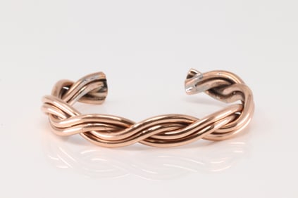 Native America Navajo Copper Bracelet Cuff By Elaine Tahe.