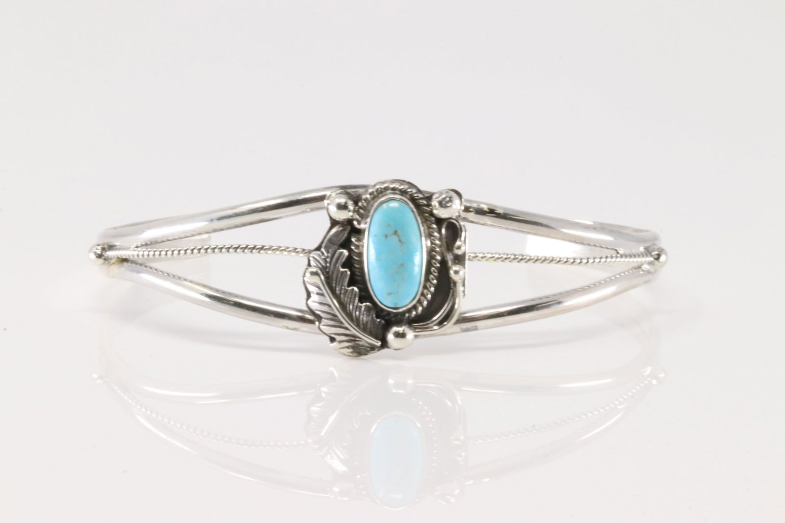 Native America Navajo Sterling Silver Turquoise Bracelet Cuff By Grace Kenneth.: This is a Native America Navajo Sterling Silver Turquoise Bracelet Cuff By Grace Kenneth.