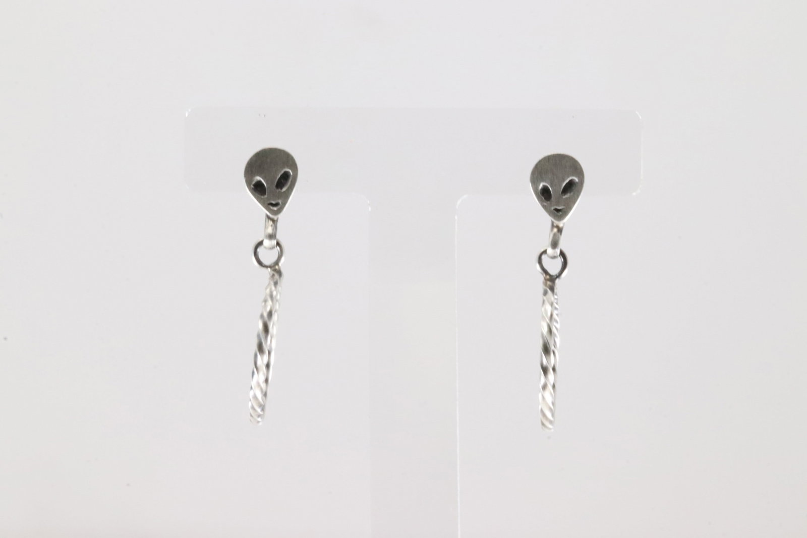 Native America Navajo Sterling Silver Alien Post Hoop Earring's By Sonyei Coho.: This is a Native America Navajo Sterling Silver Alien Post Hoop Earring's By Sonyei Coho.