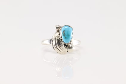 Native America Navajo Sterling Silver Turquoise Ring By Simplicio.