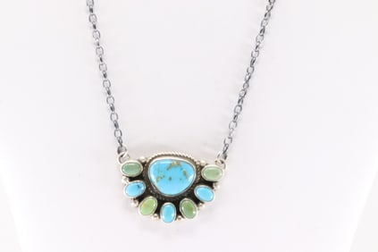 Native America Navajo Sterling Silver Kingman Turquoise Necklace By Geraldine James.