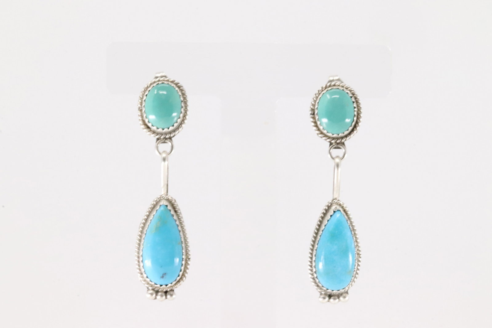 Native America Navajo Sterling Silver Kingman Turquoise Post / Dangling Earring's By Thetresa Smith.: This is a Native America Navajo Sterling Silver Kingman Turquoise Post / Dangling Earring's By Thetresa Smith.