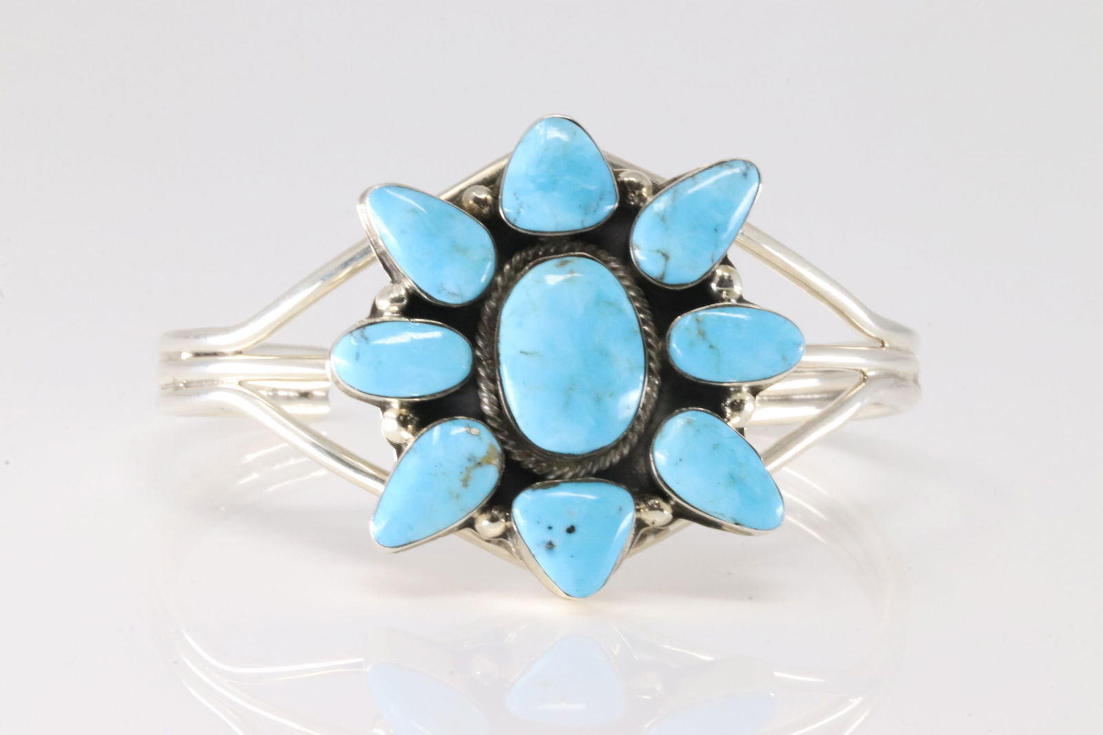 Native America Navajo Sterling Silver Turquoise Bracelet Cuff By Gregg Yazzie. (1 of 4)