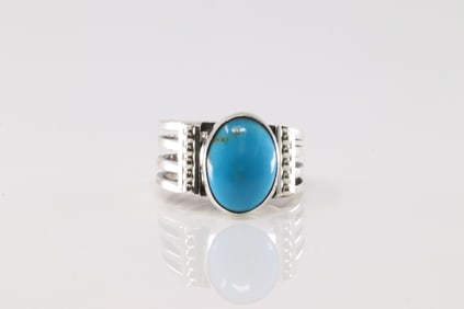 Native America Navajo Sterling Silver Turquoise Ring By Thomas Yazzie.
