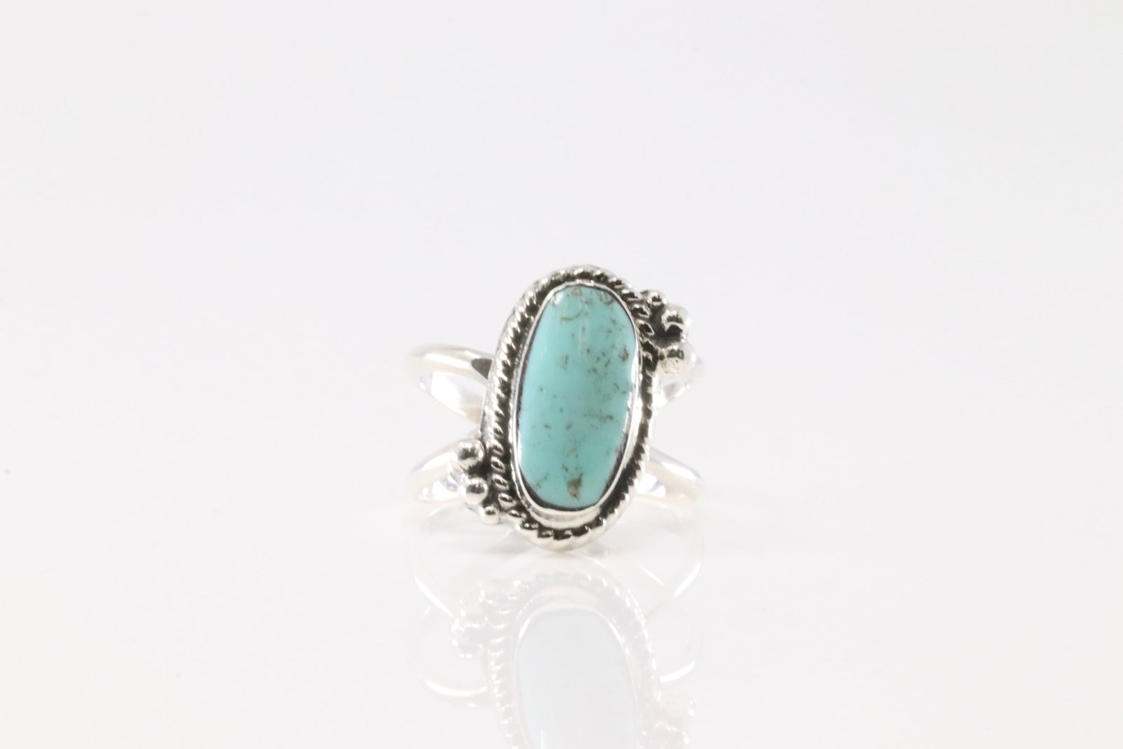 Native America Navajo Sterling Silver Turquoise Ring By Myra Benally.: This is a Native America Navajo Sterling Silver Turquoise Ring By Myra Benally. Ring size: 6.50.