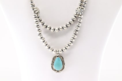 Native America Navajo Sterling Silver Double Beaded Turquoise Necklace By Lucinda Sardo.