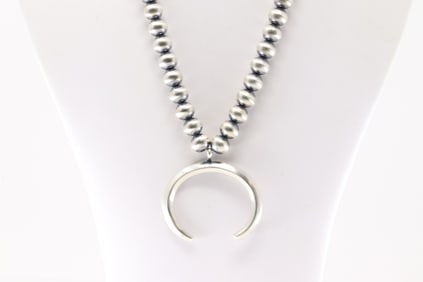 Native America Navajo Sterling Silver Pearl Beaded Naja Necklace By Dorinda Mariano.