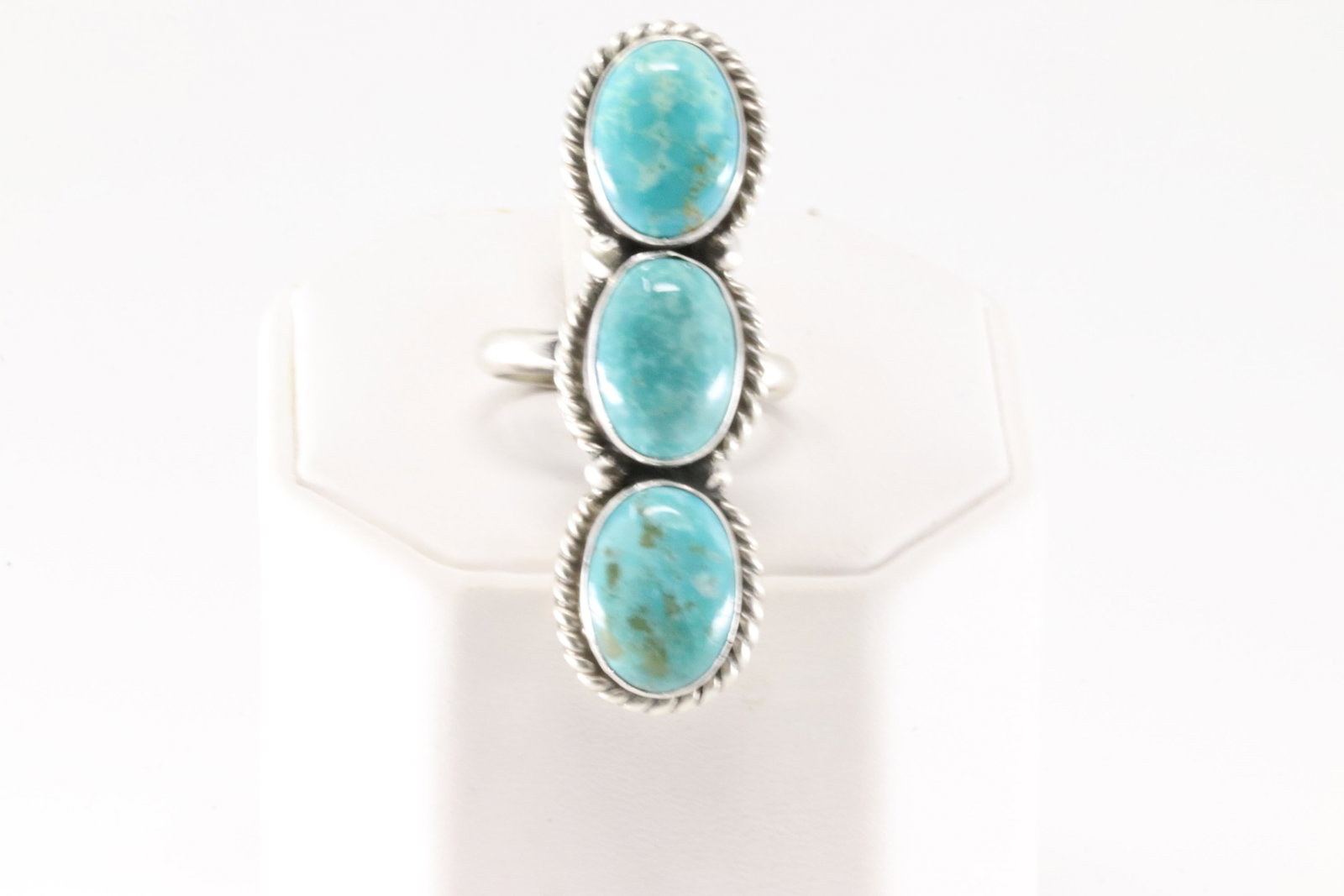 Native America Navajo Sterling Silver Turquoise Ring 3 Stone By Eugene Belone.: This is a Native America Navajo Sterling Silver Turquoise Ring 3 Stone By Eugene Belone. Ring size: 9.00.