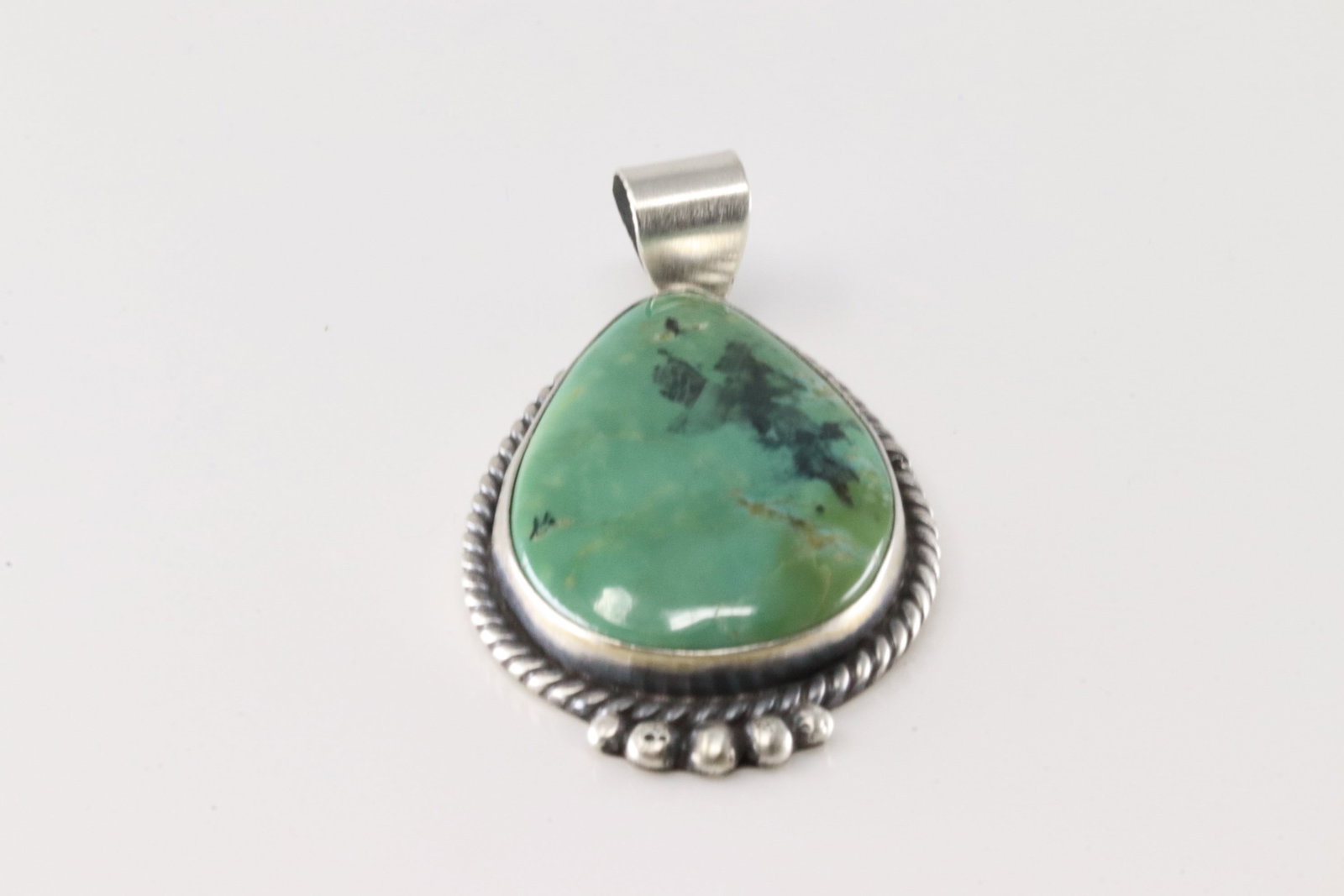 Native America Navajo Sterling Silver Kingman Turquoise Pendant By Judith Dixon.: This is a Native America Navajo Sterling Silver Kingman Turquoise Pendant By Judith Dixon.